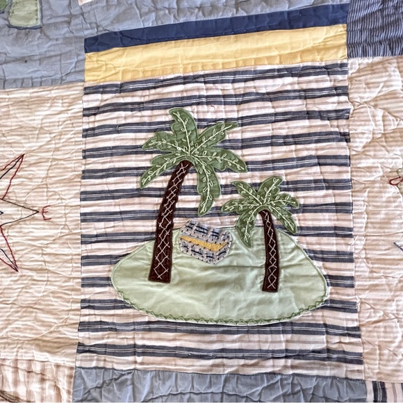 Pottery Barn Kids🏝️Treasure Island Quilt | Twin - Picture 4 of 11